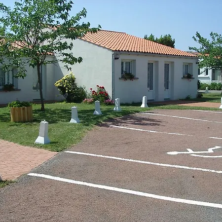 L'hermitage מלון 2*