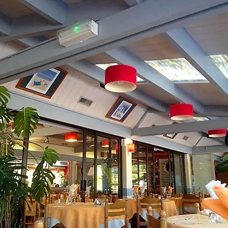 L'hermitage Hotel 2*